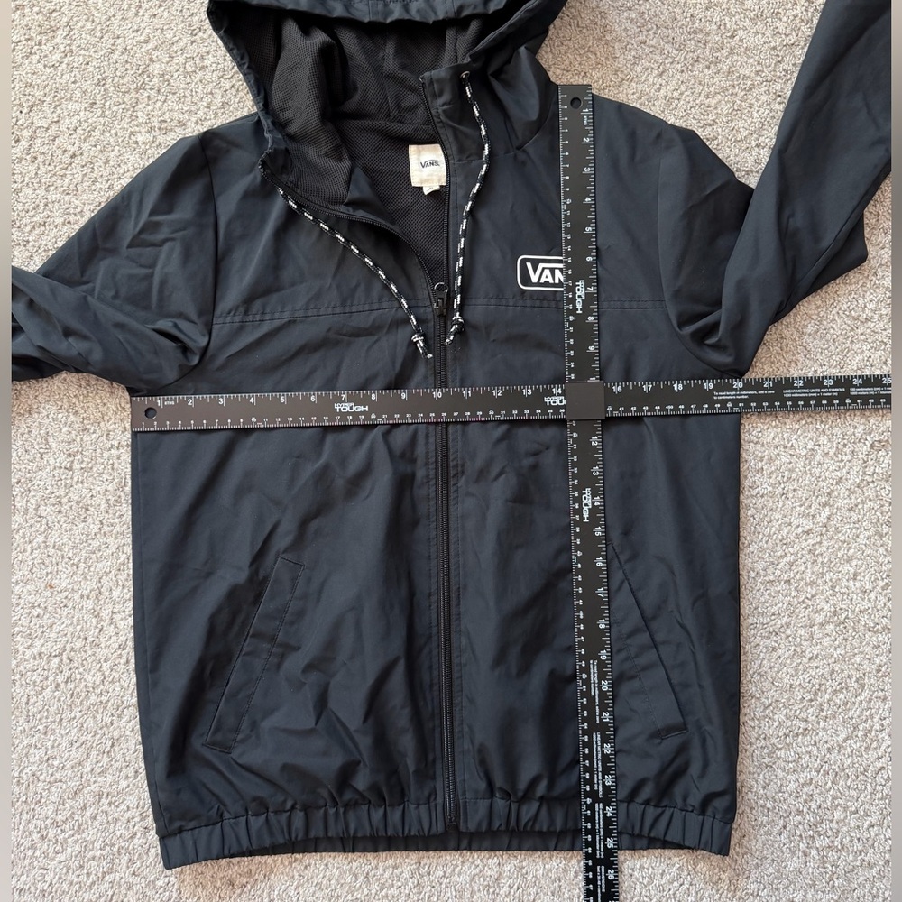 Vans Windbreaker Jacket Mens M Black Hooded Full Zip Lightweight Skate - Picture 9 of 9